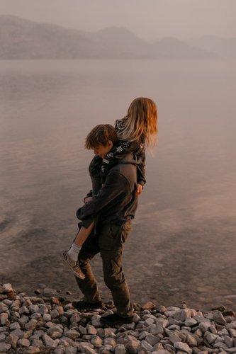 mobile - carousel-hero-element image-9
